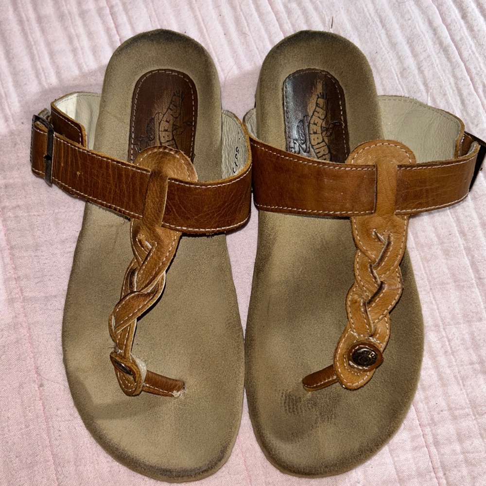 Freebird Athena Size 7 Leather Braided Thong Sandals - Picture 6 of 10